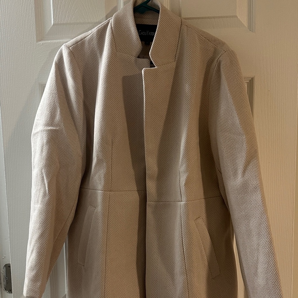 Elegant Pale Pink/Tan Trench Coat